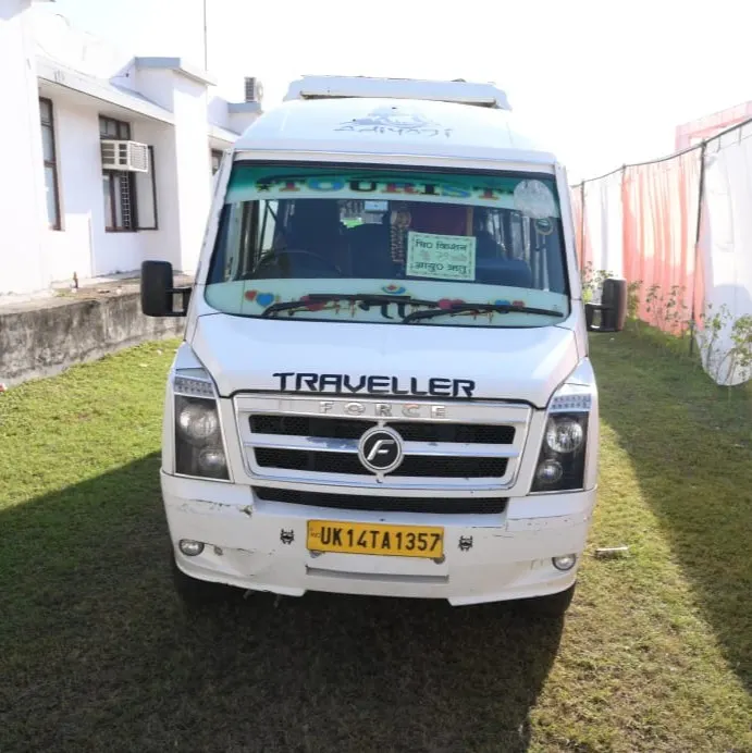 14 Seater Tempo Traveller in Dehradun