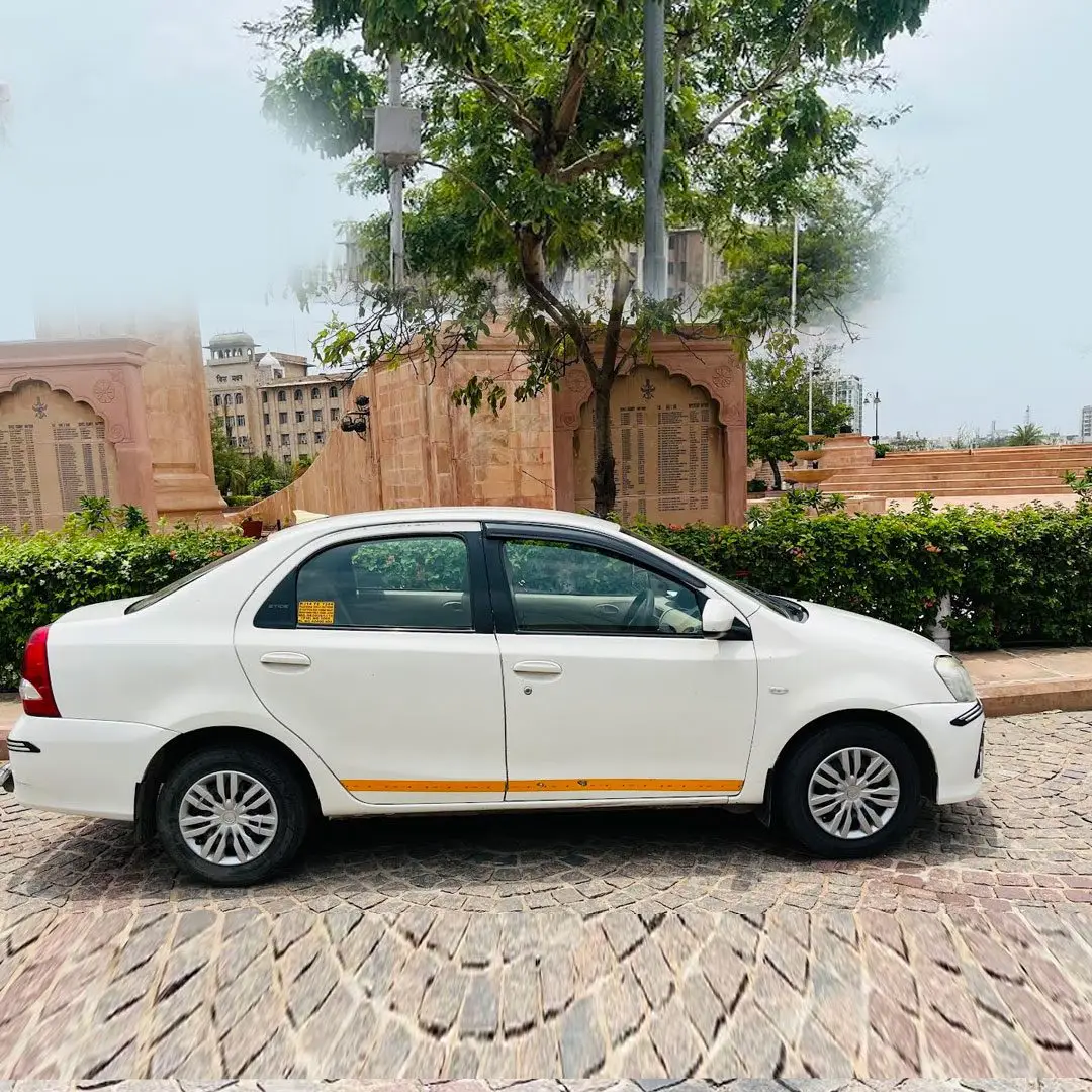 Toyota Etios Taxi in Dehradun